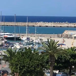 Erieta Seaview Appartement
